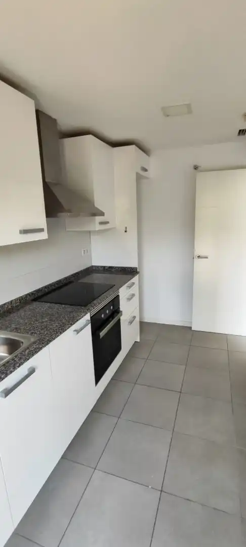 Piso en  Carrer de Granada - Foto 15