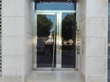 Piso en  Plaça Constitució 1 - Foto 3