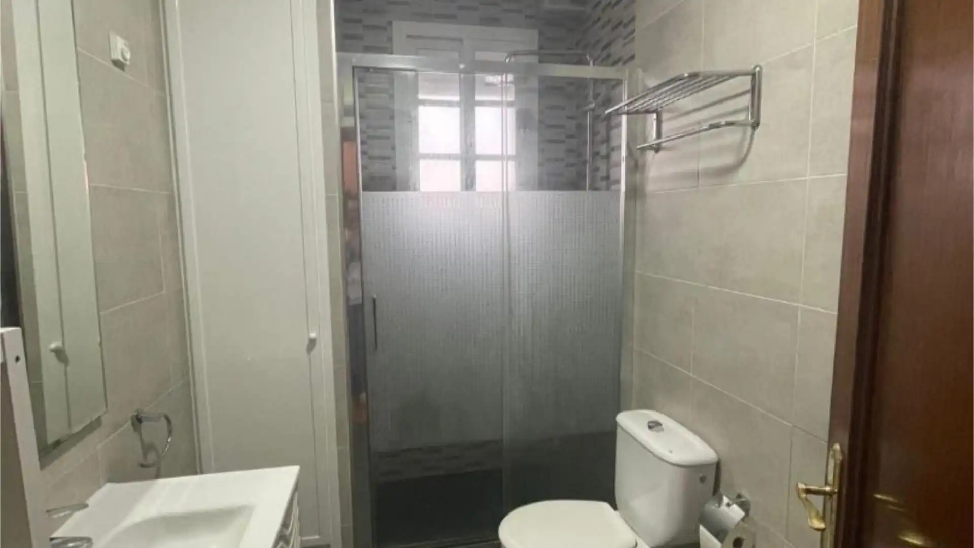 Piso en  Avenida de Miraflores 63 - Foto 9