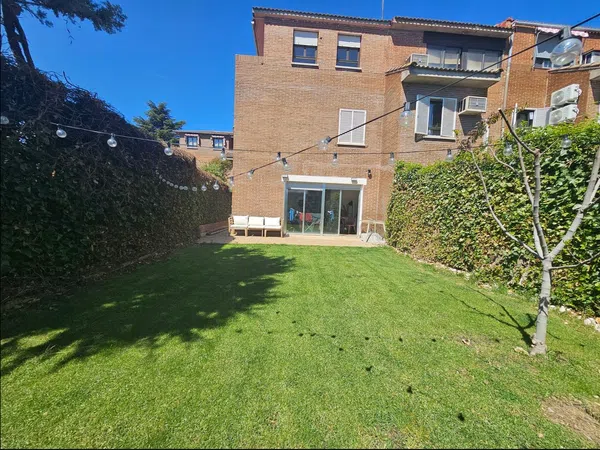 Chalet pareado en calle Medinaceli, 5 - Foto 6