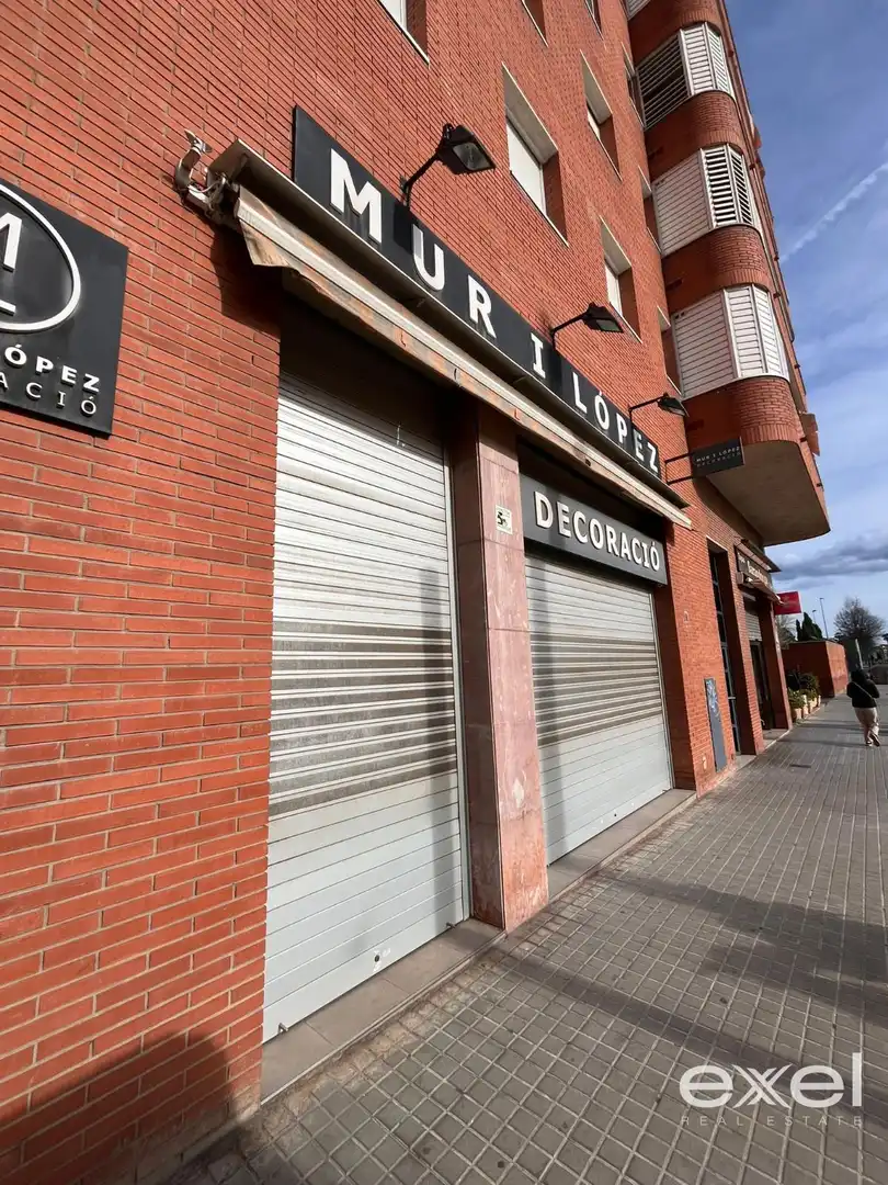 Local comercial en Cornellà de Llobregat - Foto 6