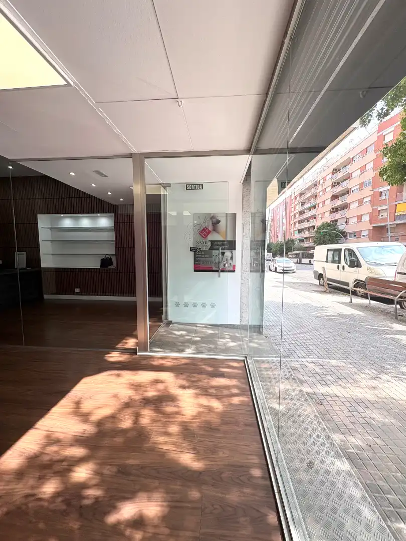 Local comercial en  Avinguda de Josep Tarradellas 96 - Foto 15