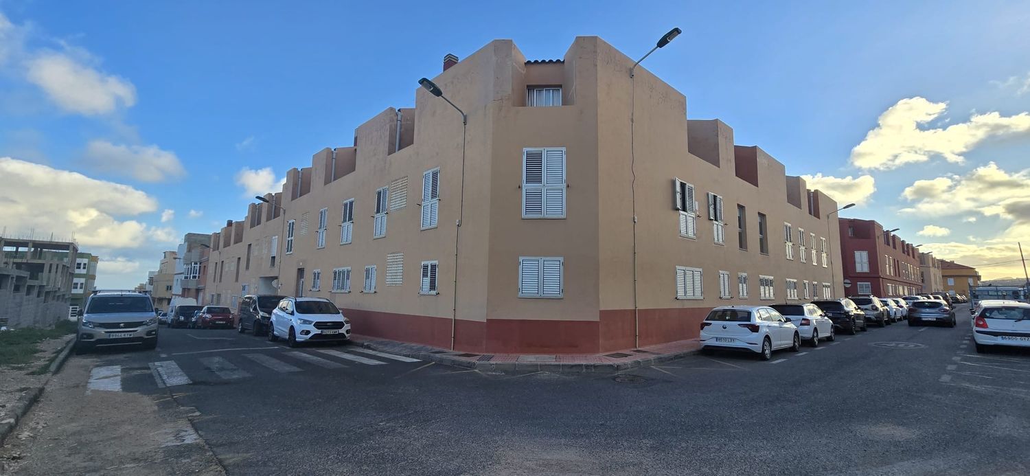 Piso en calle Homero, 31 - Foto 1