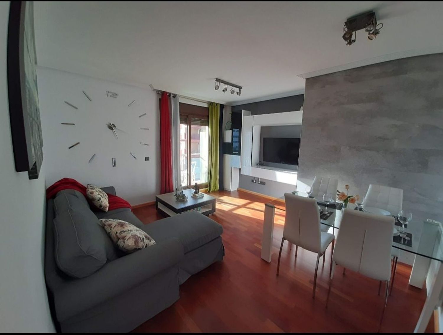 Piso en calle Santa María de Trassierra, 102