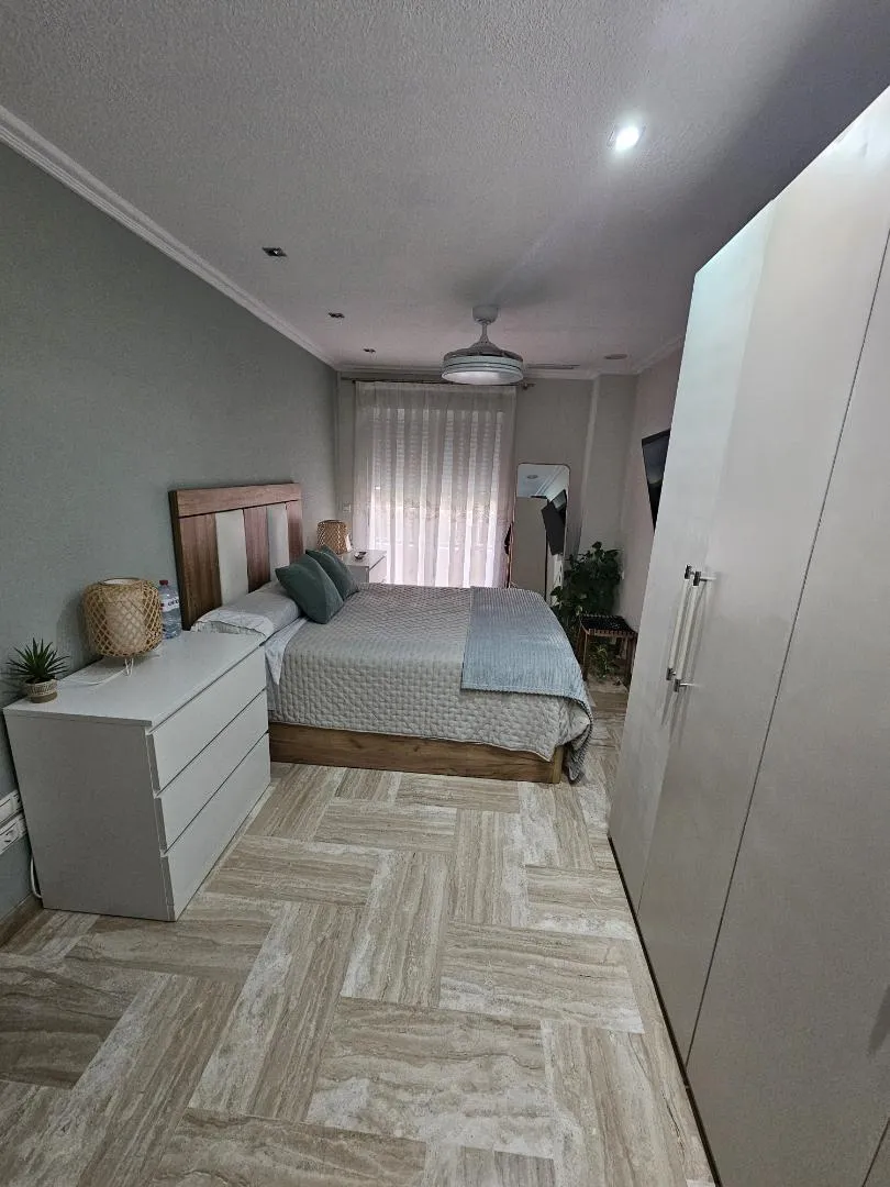 Piso en  Carrer Adolfo Marsillach 10 - Foto 10