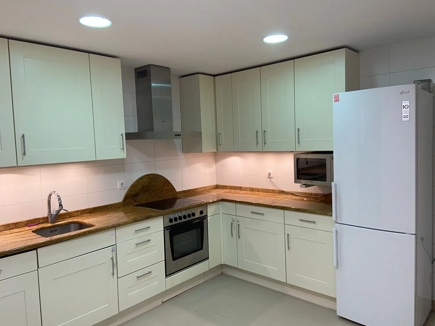 Piso en calle de la Sierra de Atapuerca, 31 - Foto 4