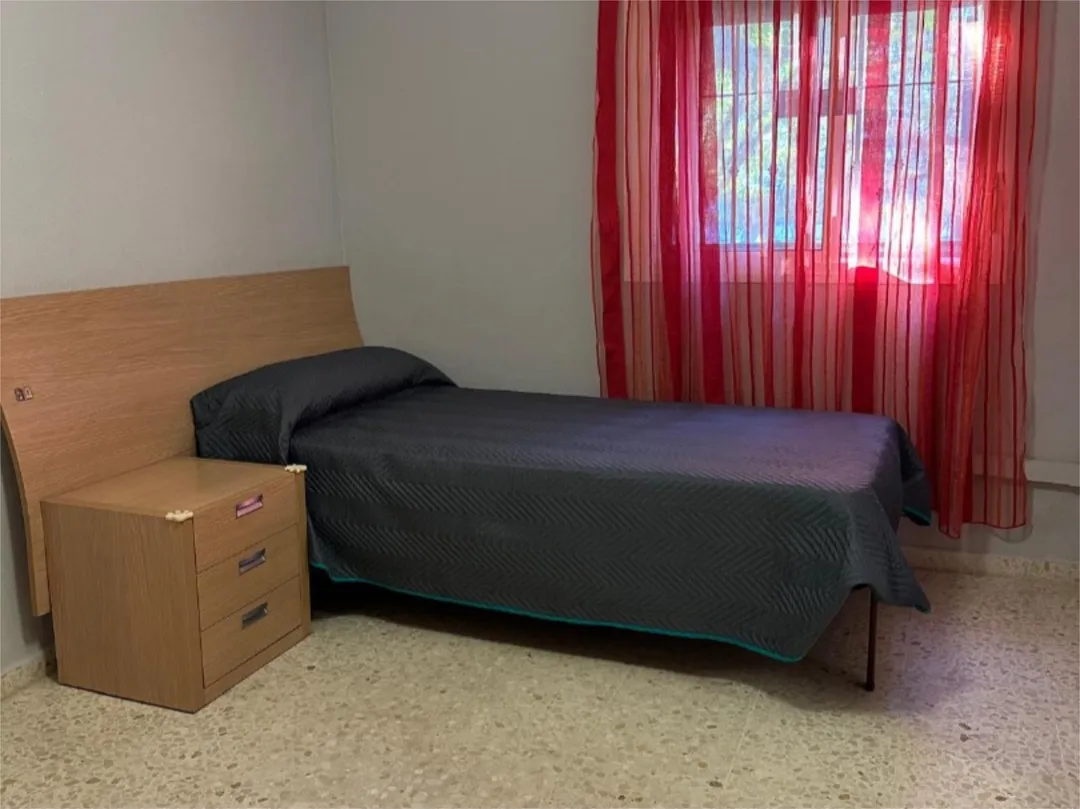 Piso en  Avenida de Medina Sidonia 7 - Foto 18