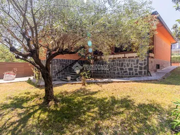 Chalet en Sant Cugat del Vallès - Foto 2