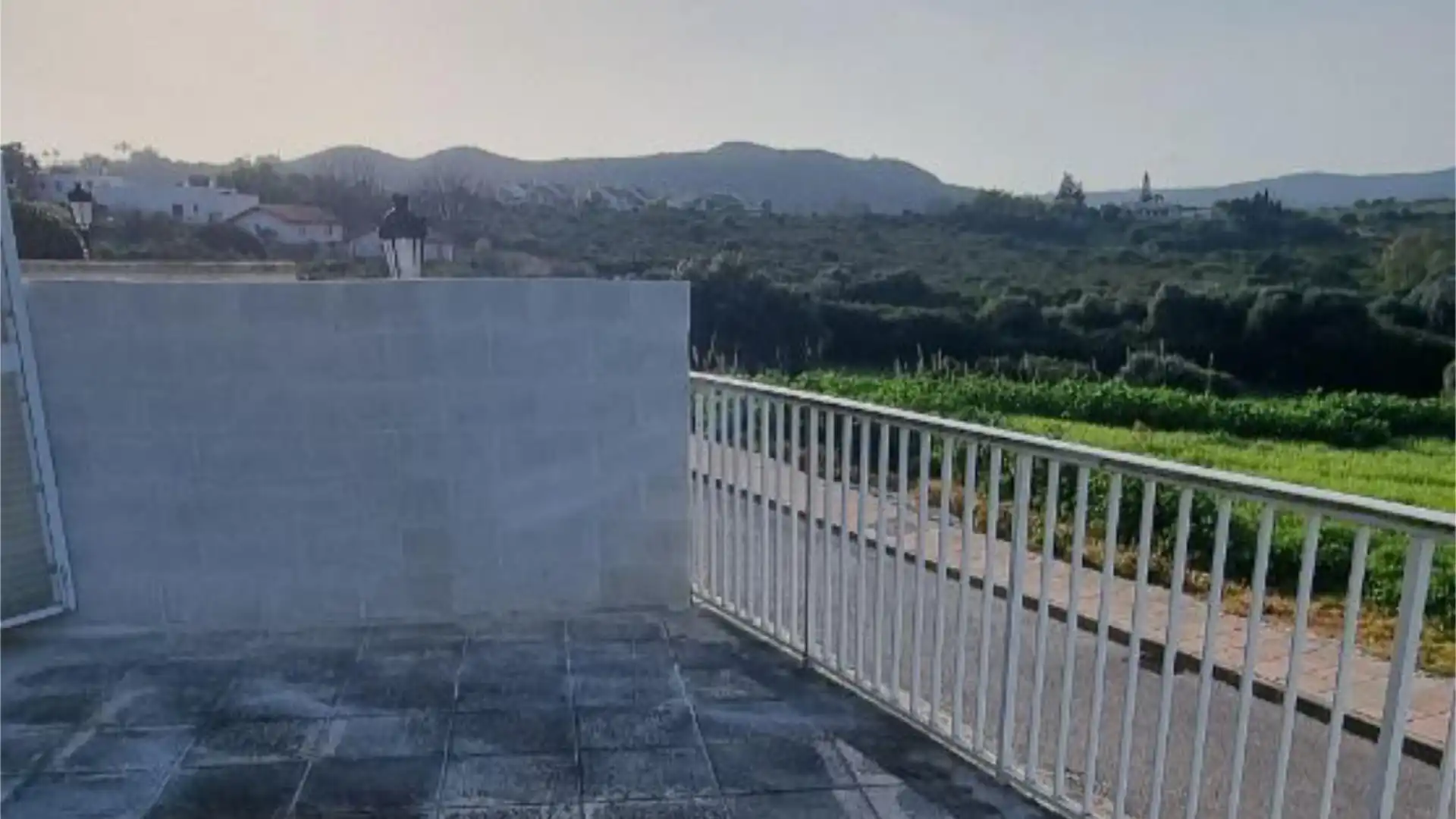 Piso en  Calle del Granate 1 - Foto 4