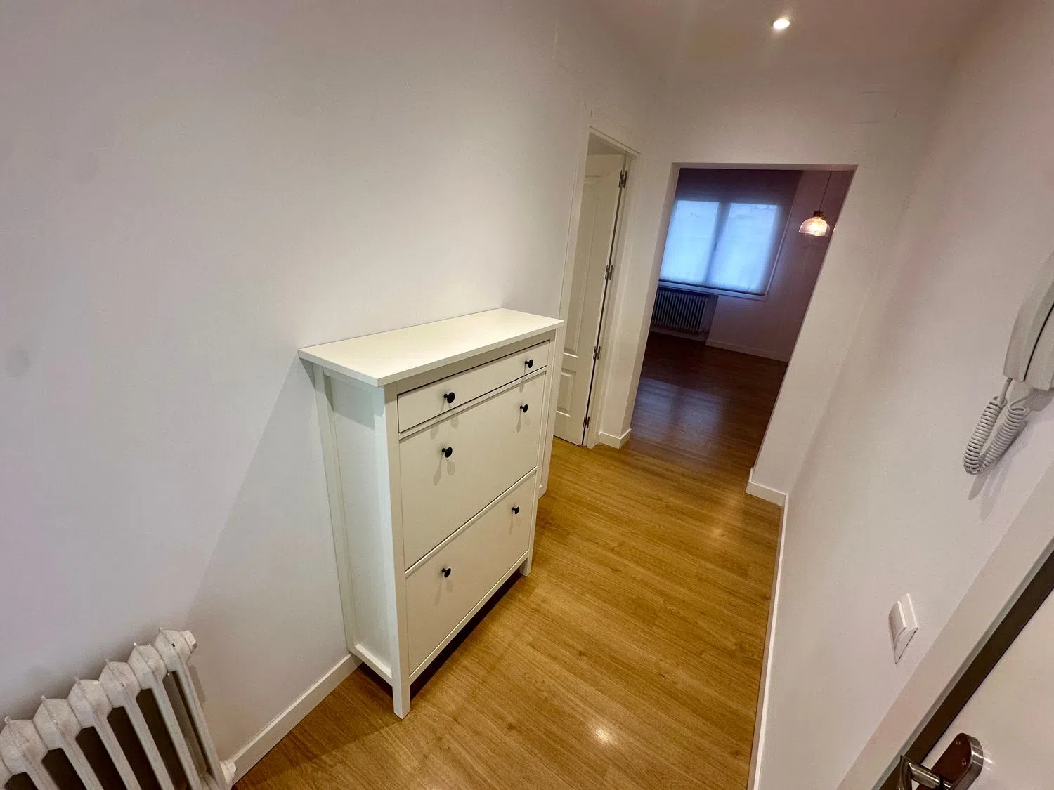 Piso en calle de la Infanta Mercedes, 61 - Foto 2