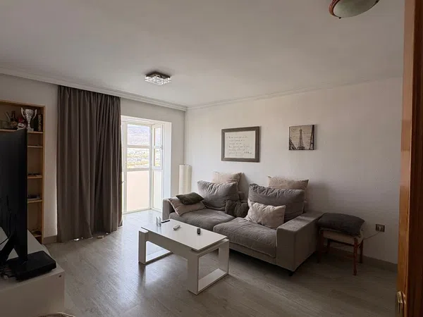 Piso en Calle Sierra de Alcaraz, 9, El Parador - Foto 1