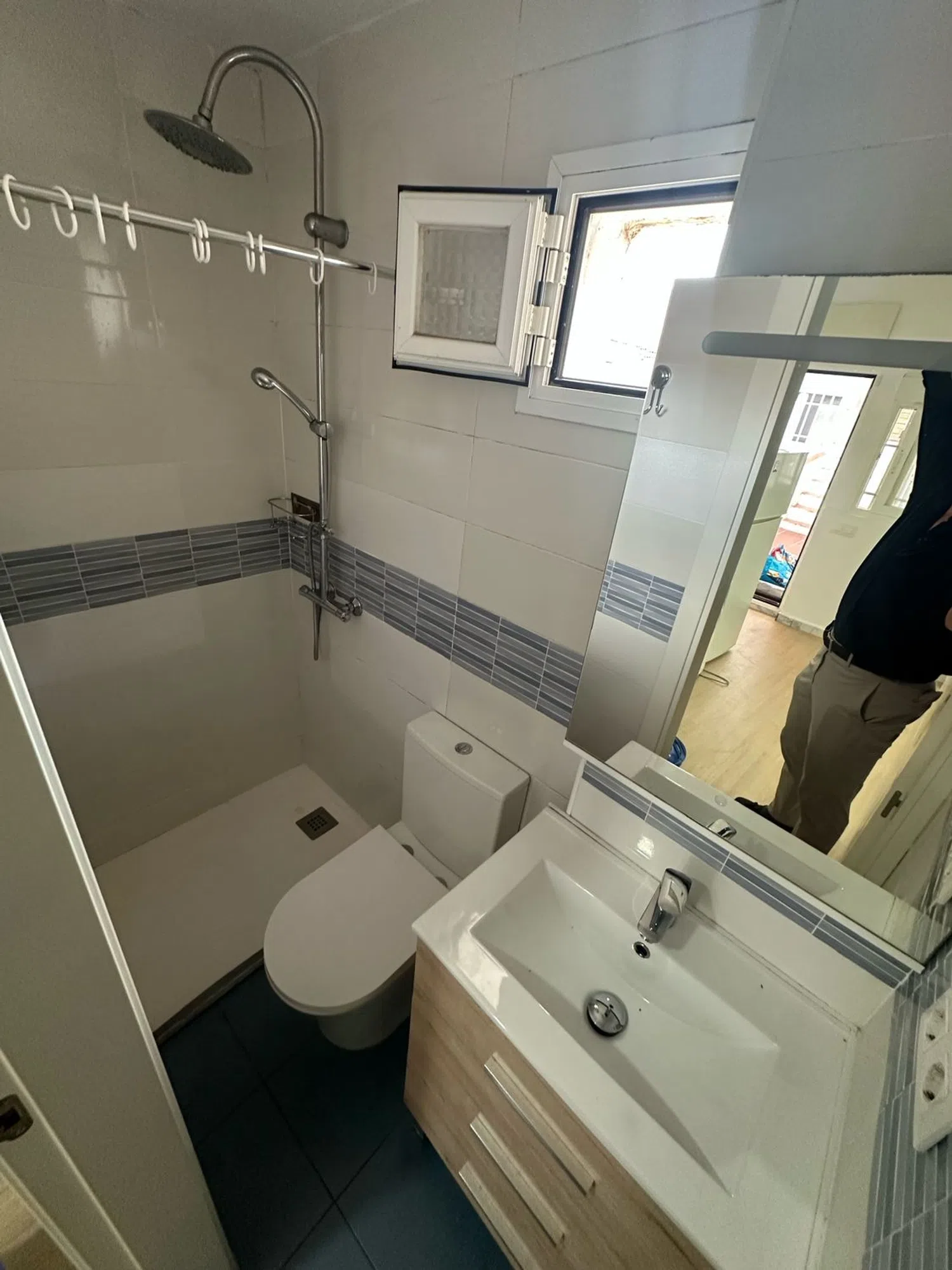 Estudio en calle de Ramón Azorín, 36 - Foto 6