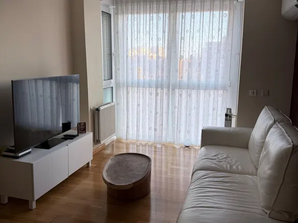 Piso en calle de Sanchorreja, 2