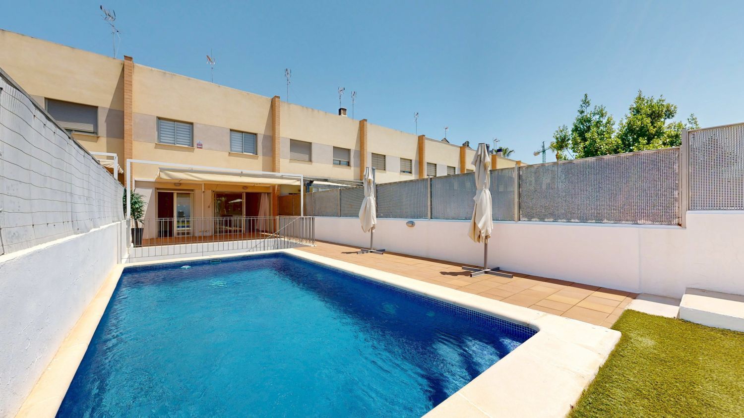 Chalet adosado en Calle de la Comare Pilar Martí, Zona Avenida al Vedat, Zona Avenida al Vedat - Foto 2