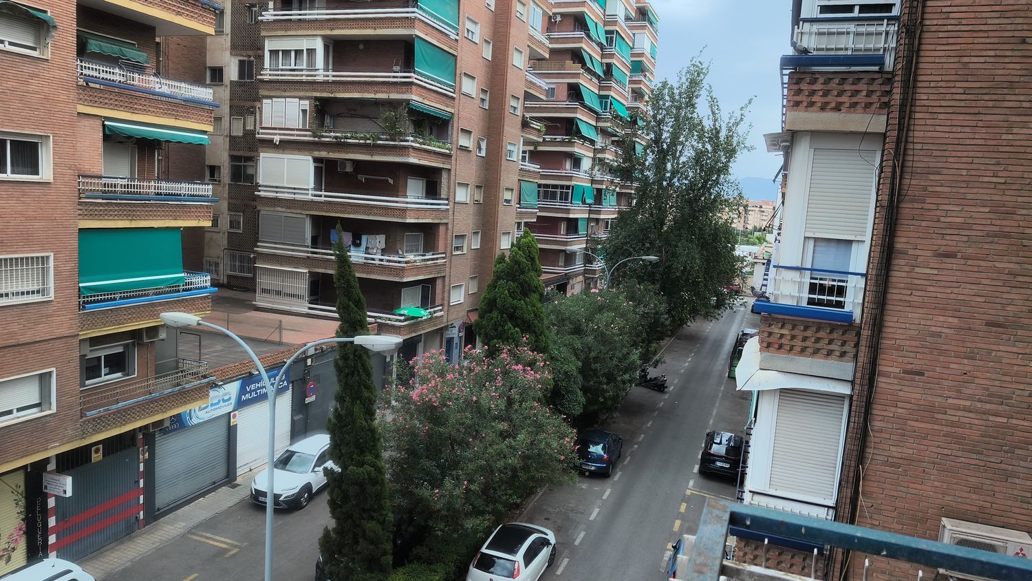 Piso en Calle delfin, 2, La Chana, La Chana - Foto 2