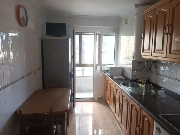 Piso en Calle Puerto de Tarna, 2, Polígono - Foto 6