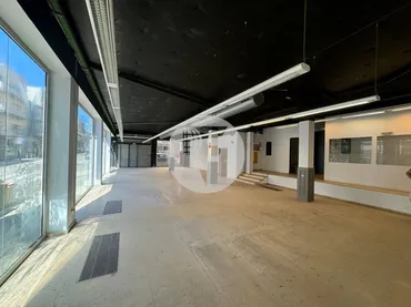 Local comercial en Terrassa - Foto 1