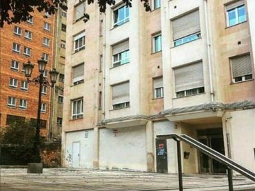 Local comercial en  Plaza La Noceda - Foto 2