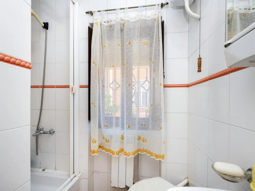 Casa adosada en  Calle Santa Herminia 37 - Foto 30