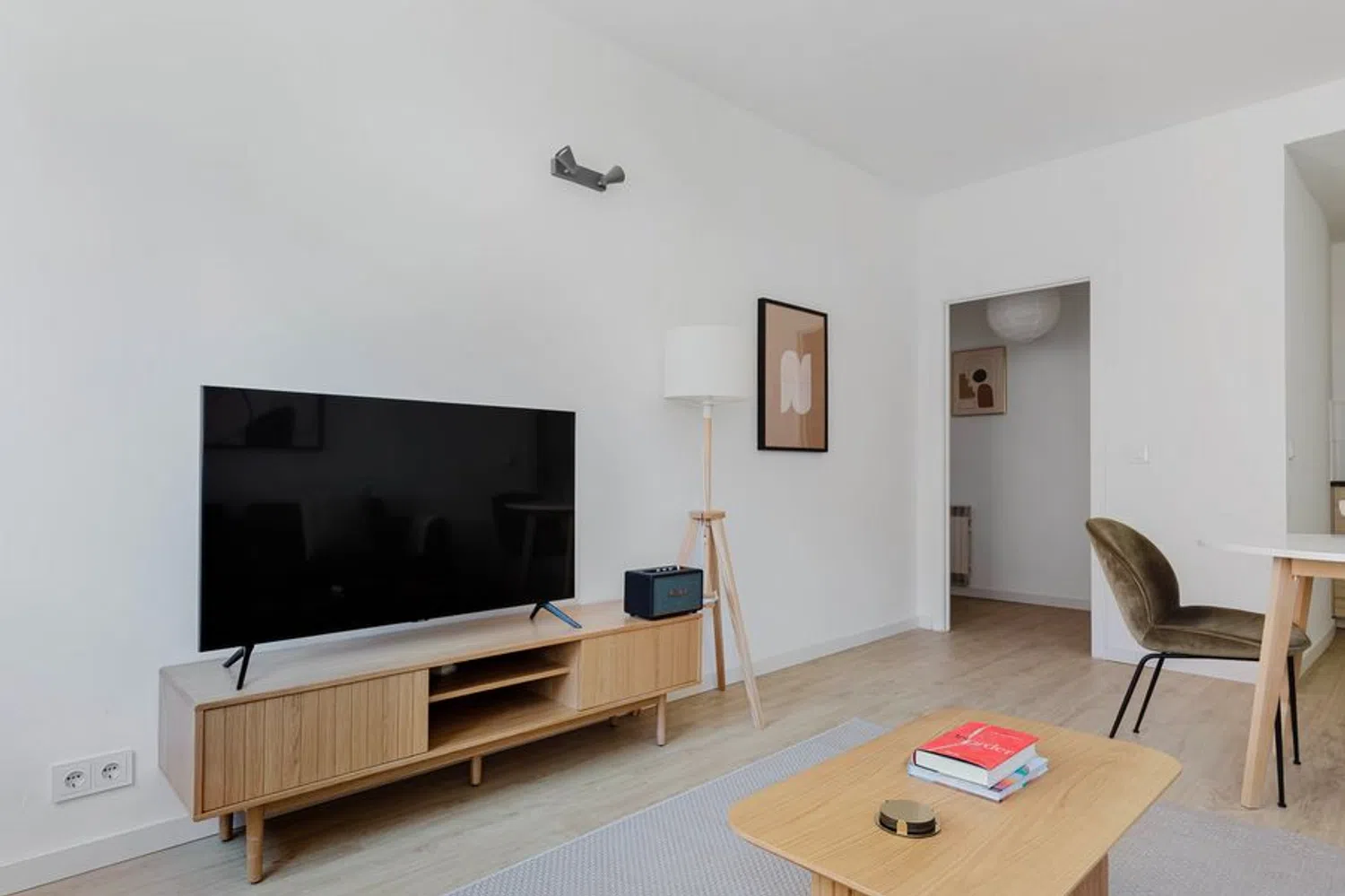 Piso en C. de Ramón Miguel y Planas, 2 - Foto 1