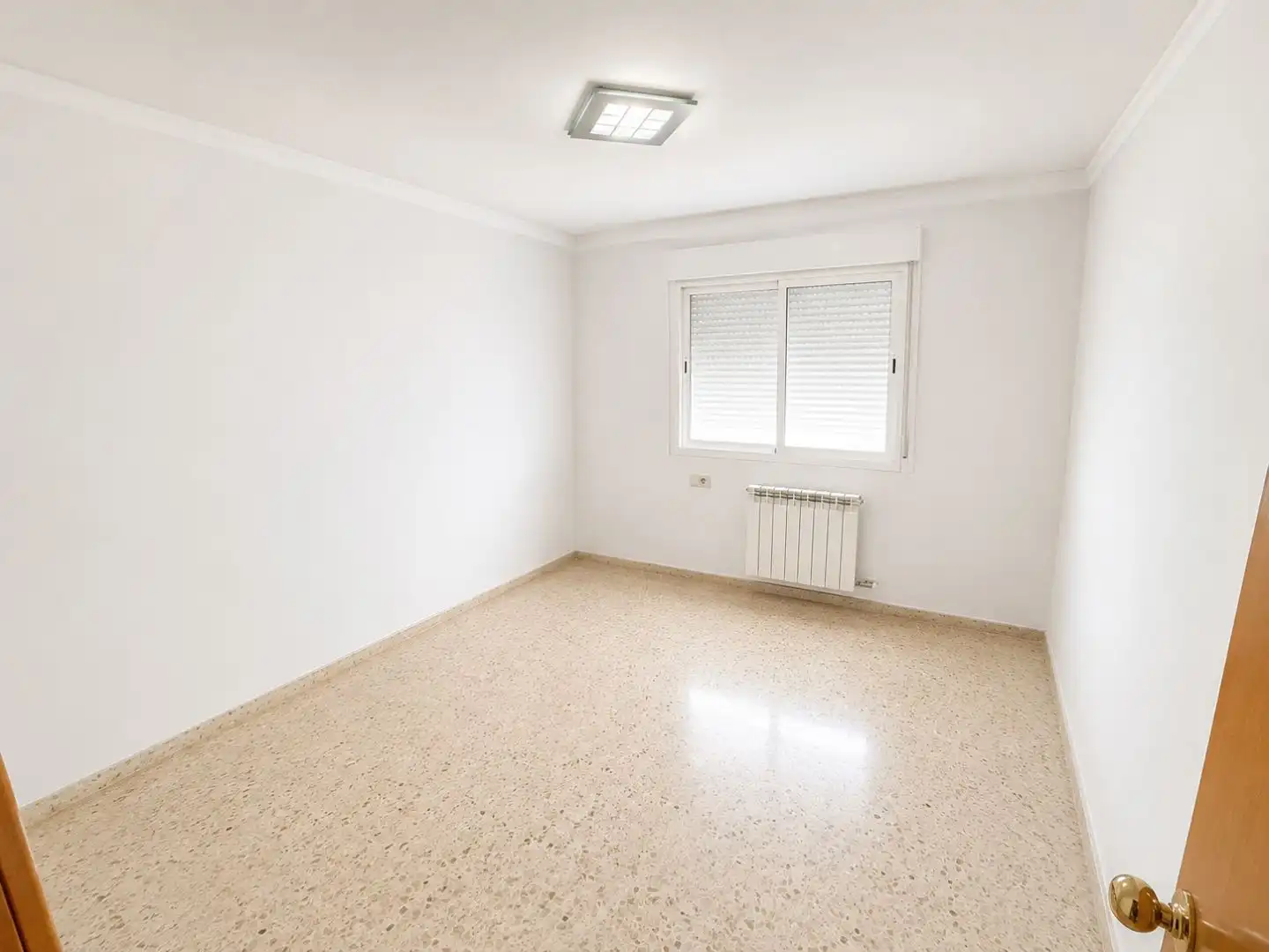 Casa adosada en  Carrer Josep Tarradellas 40 - Foto 11