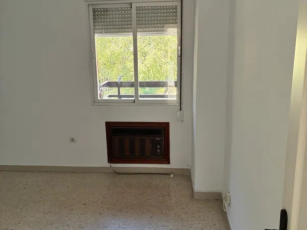 Piso en Barrio Ronda de Triana-Patrocinio-Turruñuelo - Foto 11