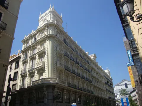 Piso en calle del Arenal, 19
