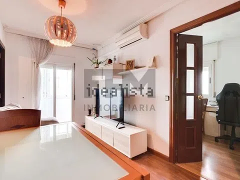 Piso en calle Villacid de Campos, 10