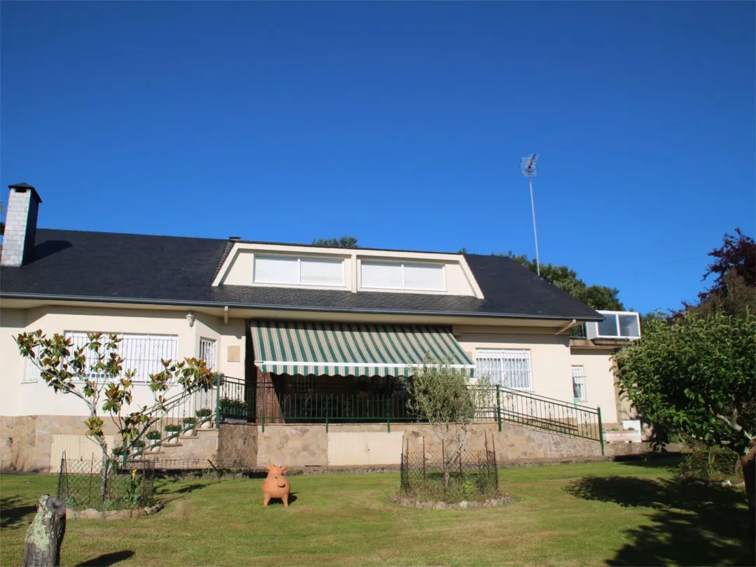 Chalet en  Rúa Trivisqueira 17 - Foto 1