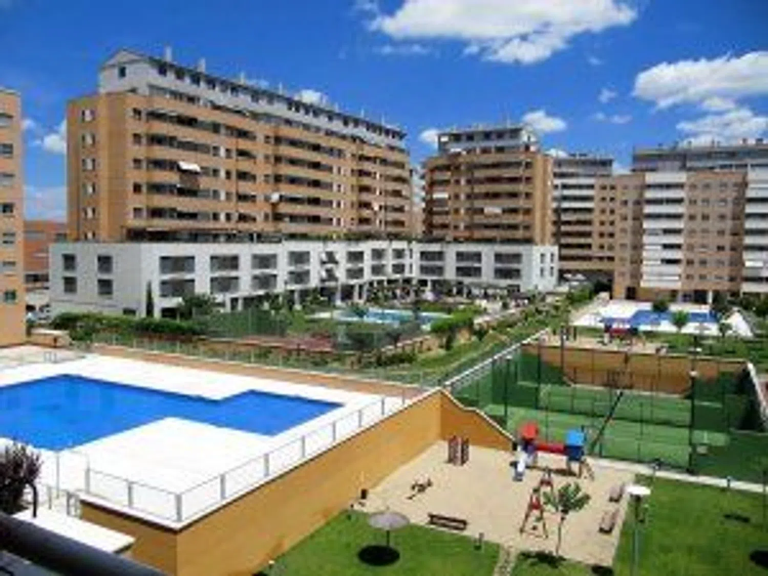 Piso en travesía Fuente Cisneros, 29 - Foto 1