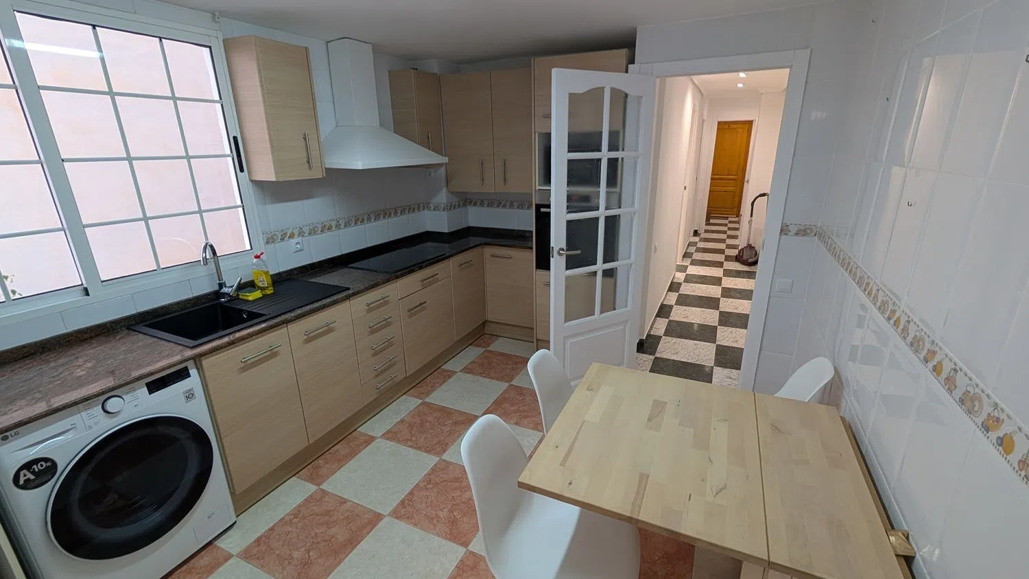 Piso en calle d' Antonio Ponz, 9 - Foto 2