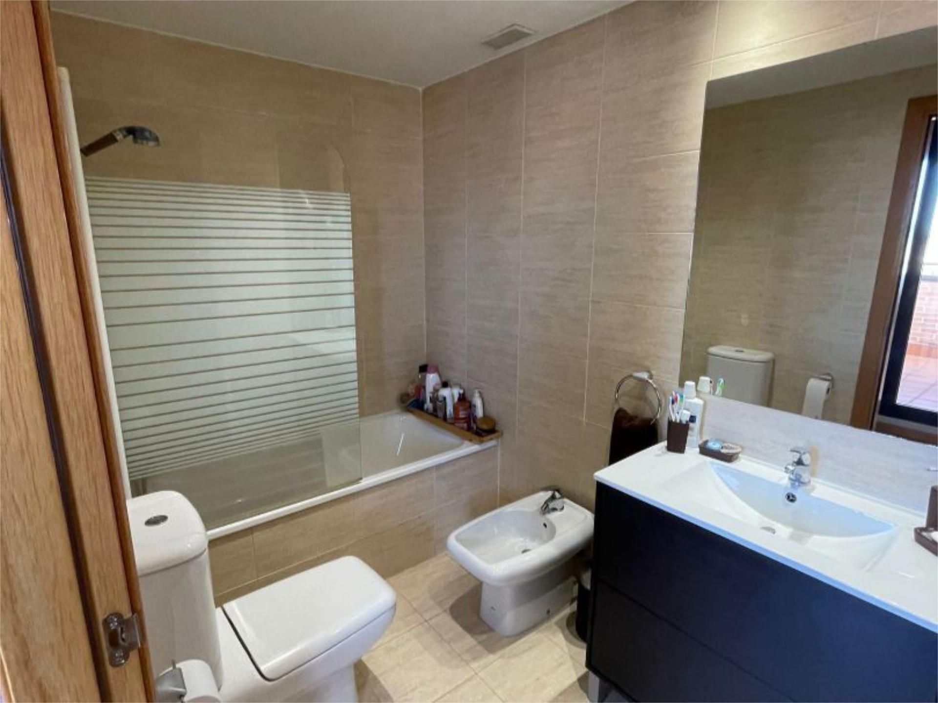 Ático en  Avenida de Santo Domingo de la Calzada 27 - Foto 16