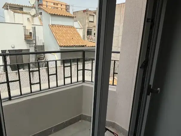Piso en  Carrer de Bernardo López García 32 - Foto 8