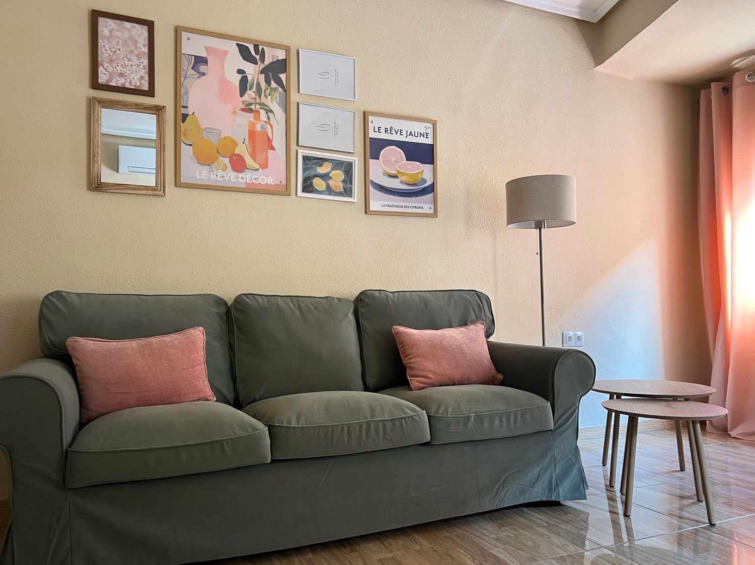 Piso en avenida de la Malva-Rosa, 67