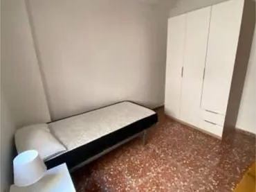 Piso en Ciudad Jardin - Foto 4