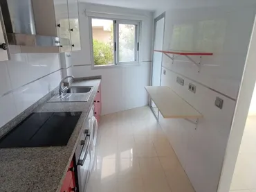 Piso en  Avinguda de la Marina Baixa 20 - Foto 2