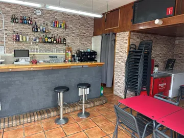 Local comercial en  Avinguda Carmen Amaya 30 - Foto 3
