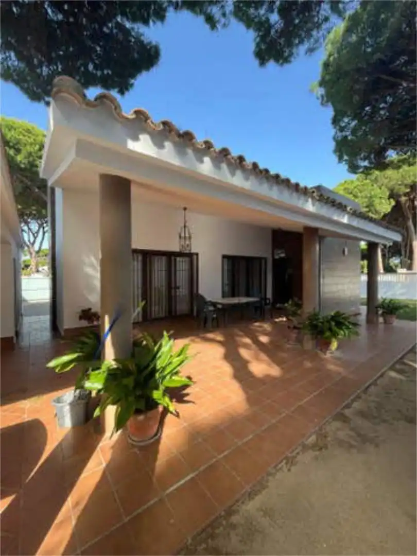 Casa adosada en LA BARROSA - Foto 2