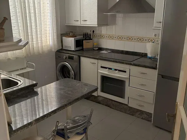 Piso en Barrio Ronda de Triana-Patrocinio-Turruñuelo - Foto 3