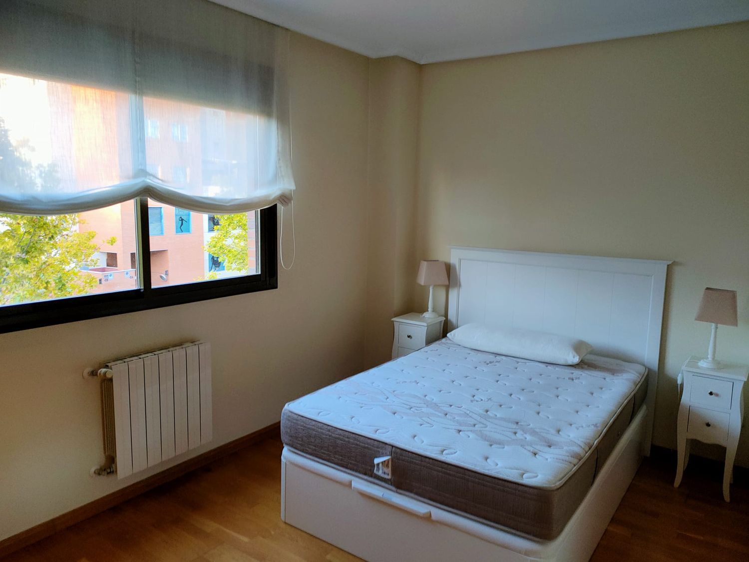 Piso en avenida del Monasterio de Silos, 30 - Foto 2