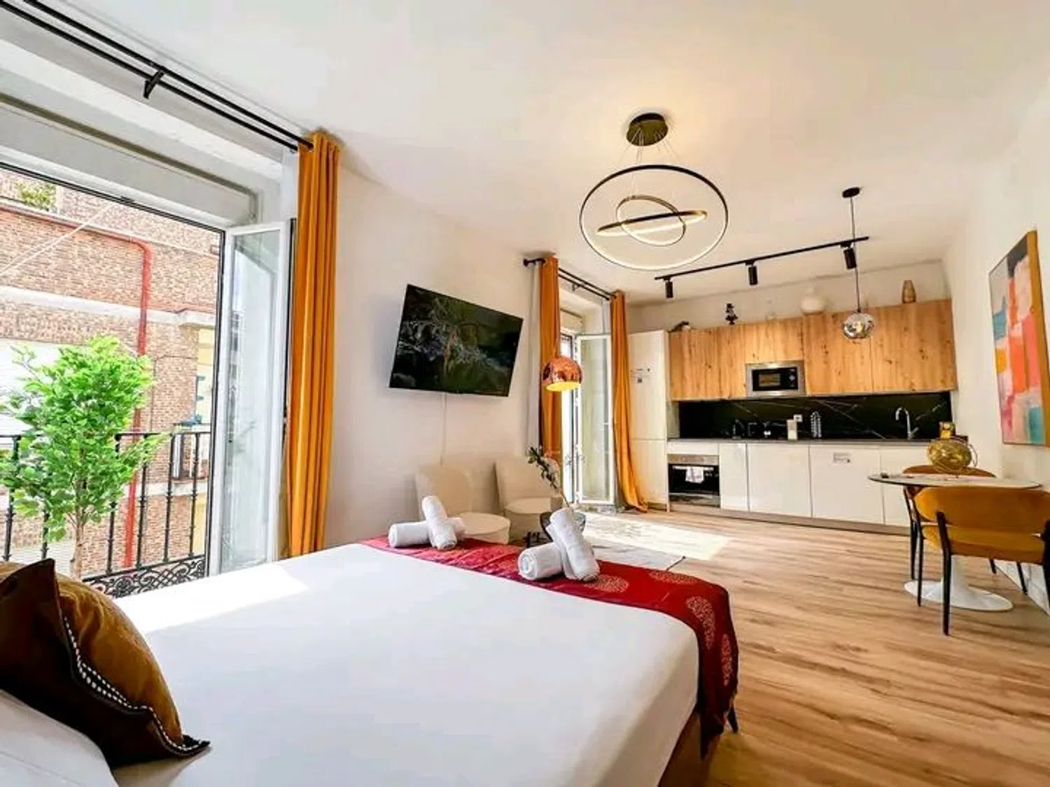 Estudio en calle de Juanelo, 20 - Foto 1