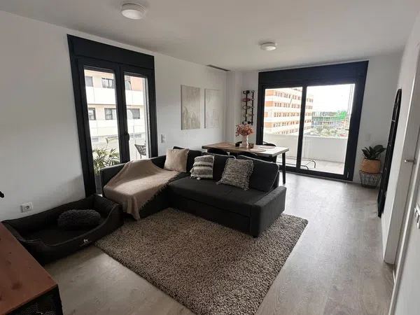 Piso en La Catalana - Foto 10