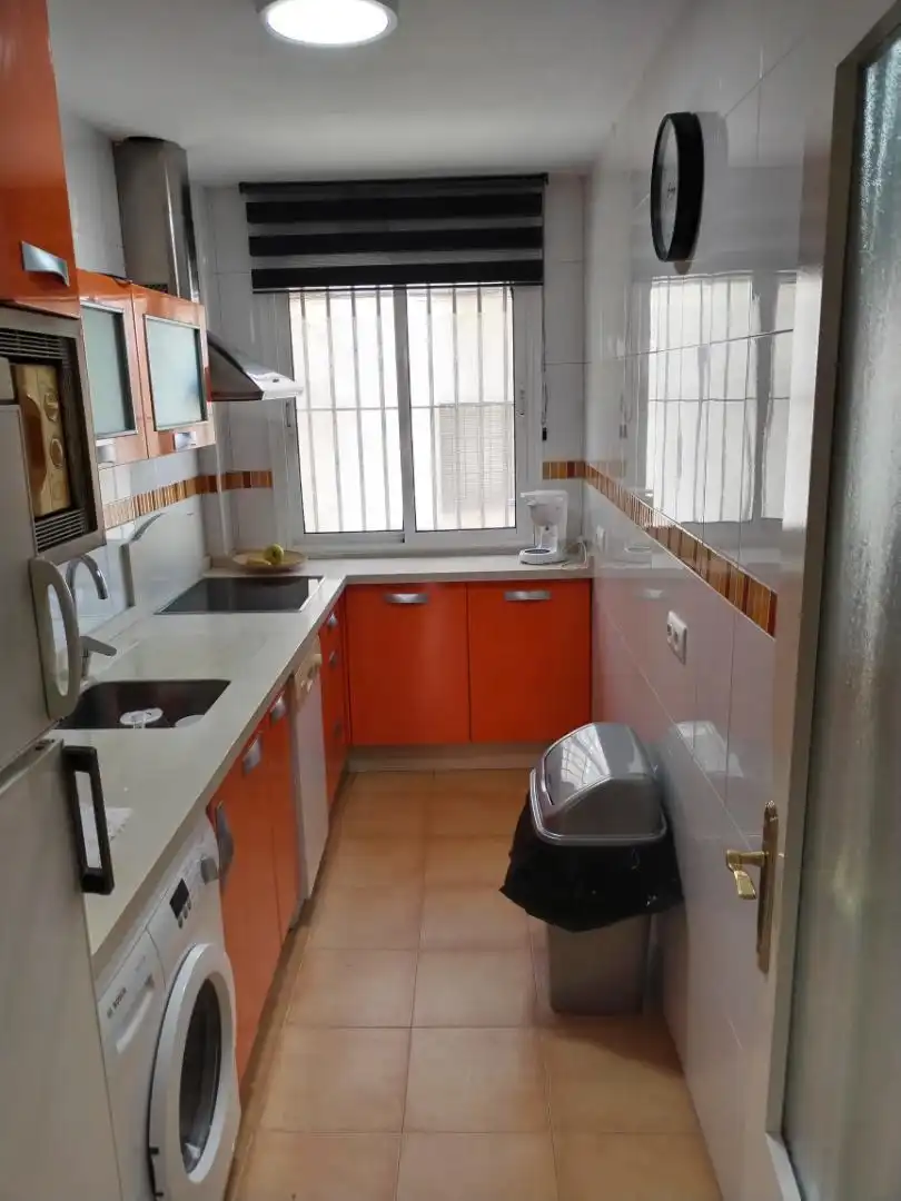 Piso en  Calle Sebastián Elcano 50 - Foto 4