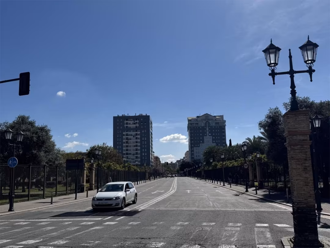 Piso en  Avenida de la Buhaira 23 - Foto 27