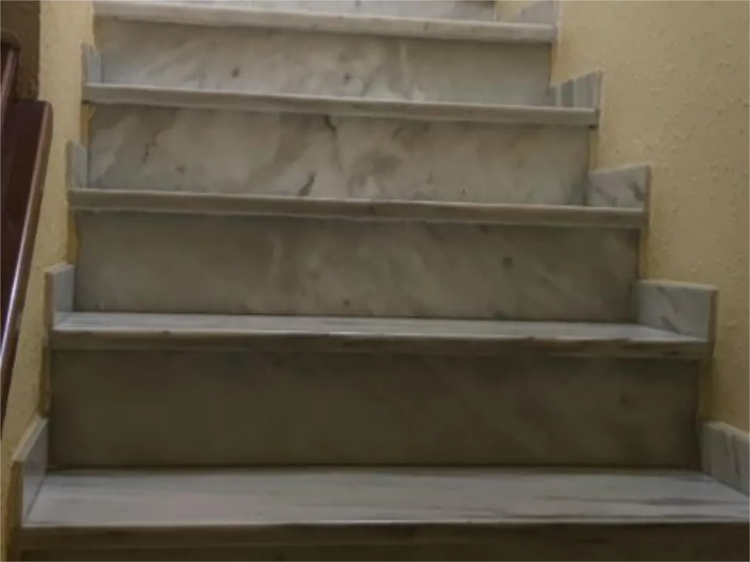 Casa adosada en  Carrer de l'Abat Escarré 34 - Foto 23