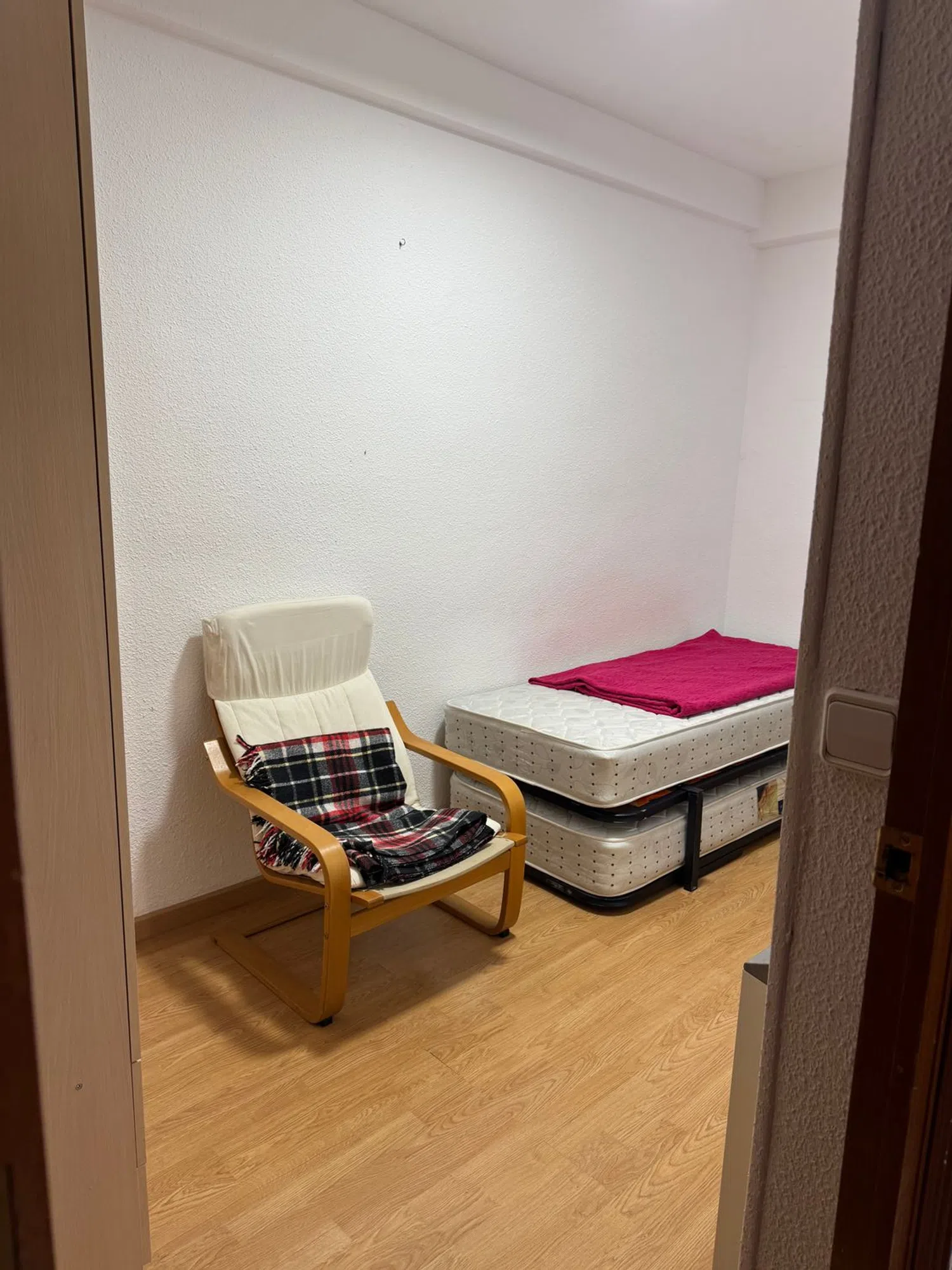 Piso en Reyes Católicos - Foto 13