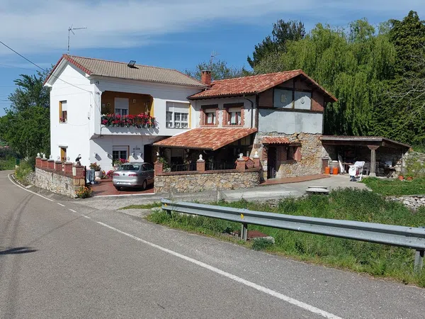 Casa o chalet independiente en Ca-313, 5, Escobedo, Escobedo - Foto 1