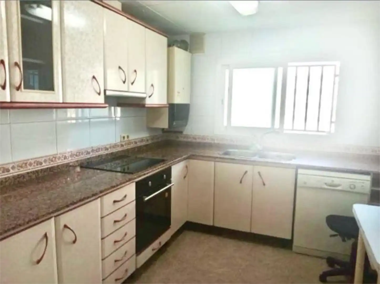 Chalet en Castellet i la Gornal - Foto 7