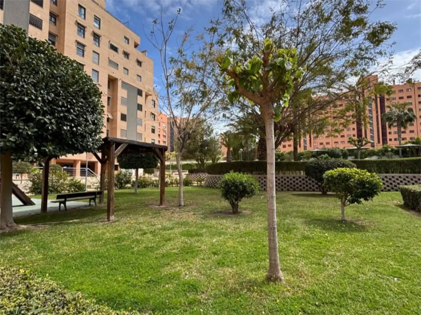 Piso en  Carrer Científico Jaime Santana 7 - Foto 1