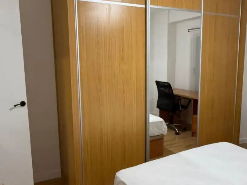 Piso en  Avinguda de Blasco Ibáñez 164 - Foto 4